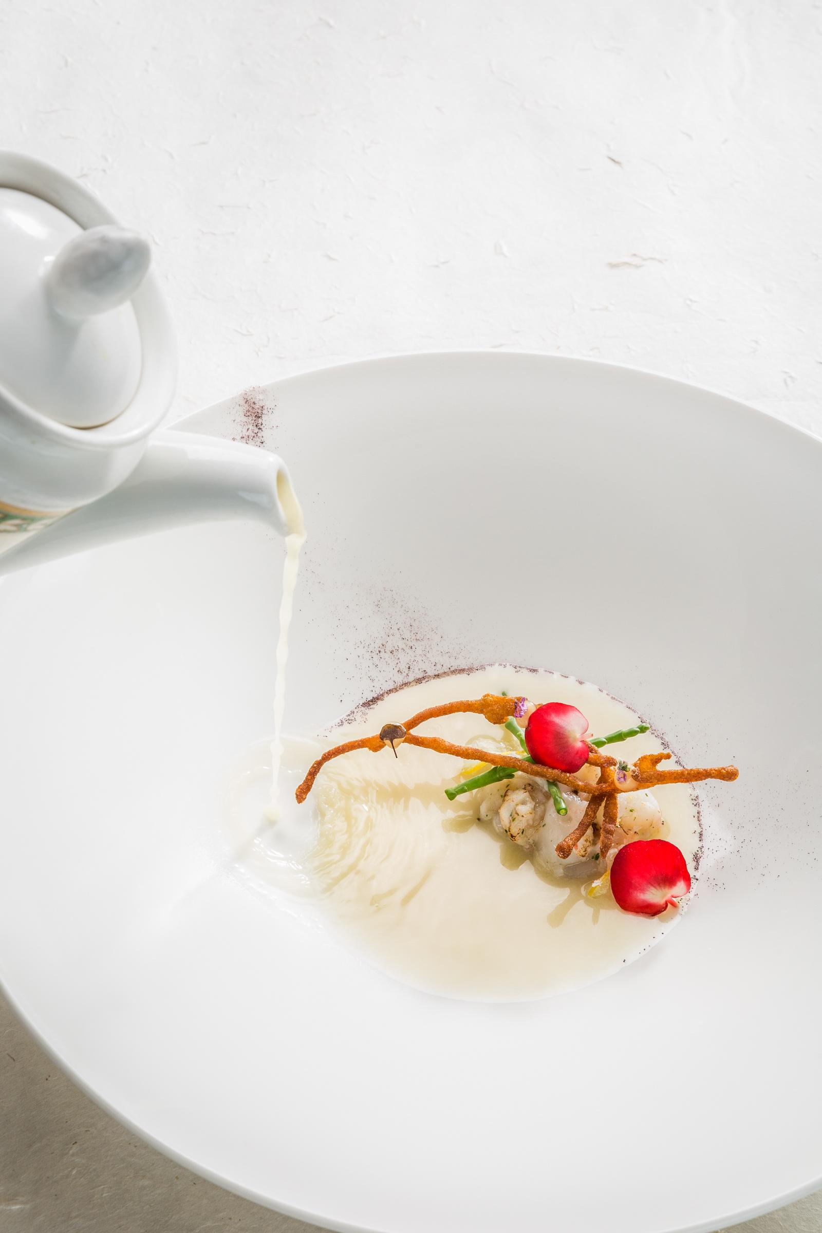 KirchgasserPhotography HotelSeefels Sternekîchin LanshuChen Foodreportagefotografie 04 2400px